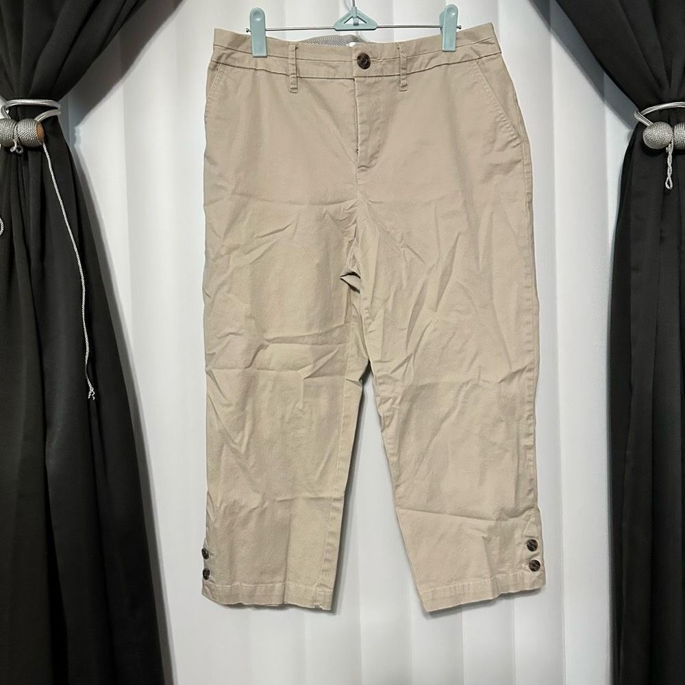 Croft and Barrow tan capris with button detail on cuff , stretch